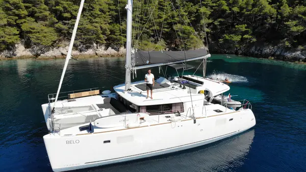 Belo - Lagoon 450 F