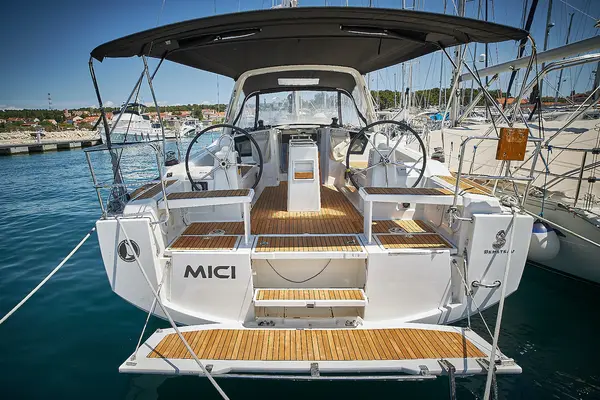 Mici - Oceanis 38.1