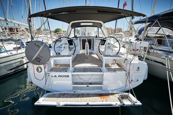 La Rose - Oceanis 38.1
