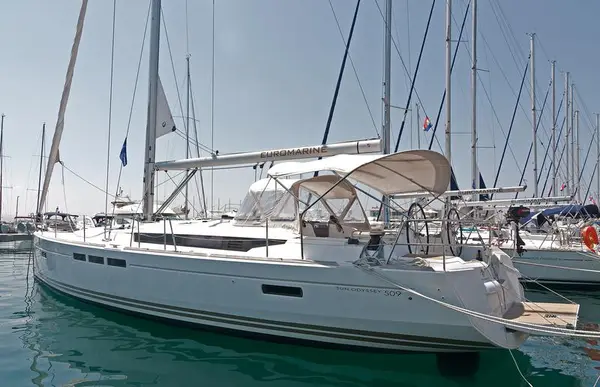 Aqua Kiss - Sun Odyssey 509