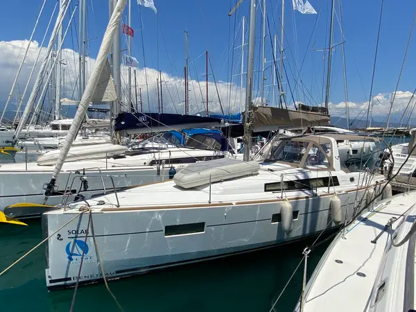 Solar - Oceanis 38