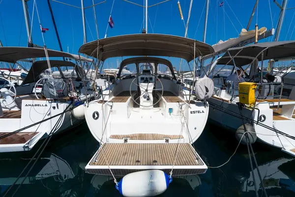 Estela - Bavaria Cruiser 36