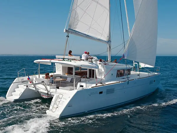 Zuzo II - Lagoon 450