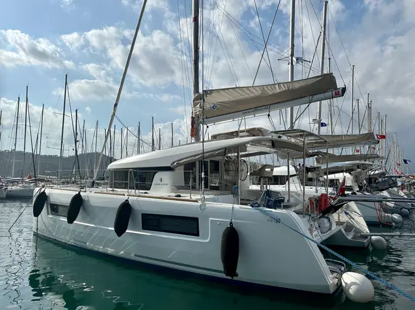 Sail Castor - Lagoon 40