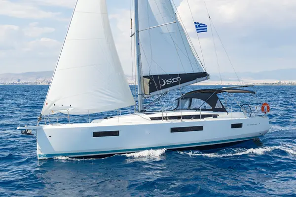 Dory - Sun Odyssey 440