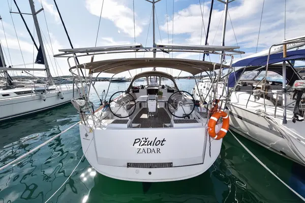 Pižulot - Sun Odyssey 449