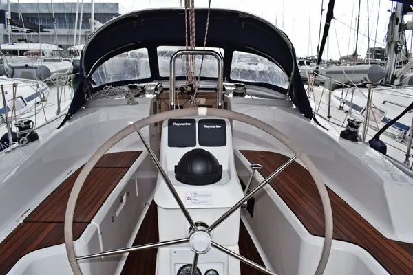 Stončica - Bavaria Cruiser 33
