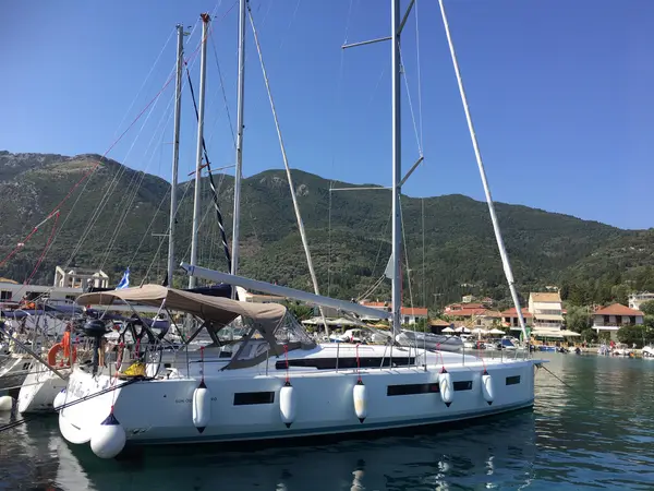 Lady Flora 2 - Sun Odyssey 490