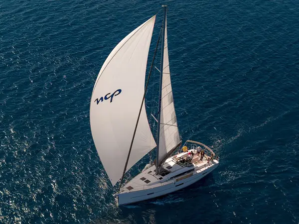 Almar - Dufour 460 GL