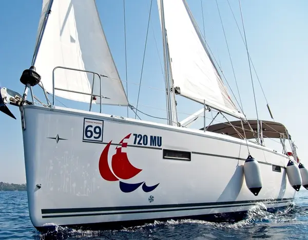 MH 69 - Bavaria Cruiser 41