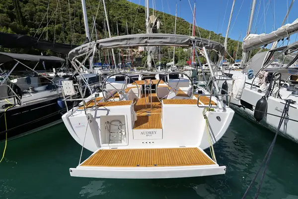 Audrey - Hanse 455
