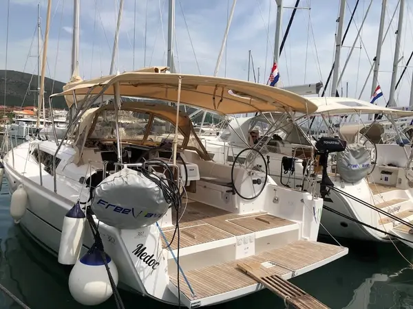 Medoc - Dufour 382 GL