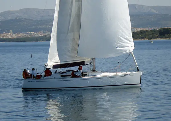 Sportski vuk - Grand Soleil 37 R