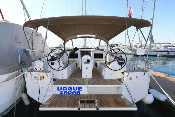 Vague - Sun Odyssey 410