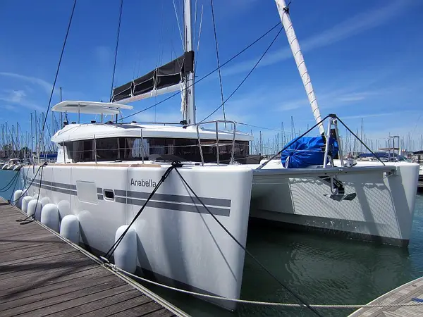 Anabella - Lagoon 450