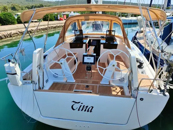 Tina - Hanse 418