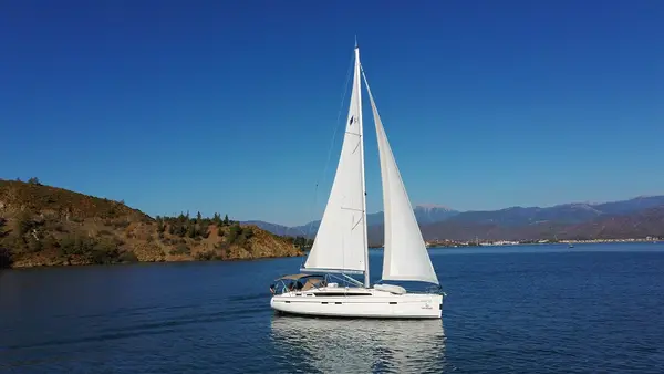 Seawalker - Bavaria Cruiser 51
