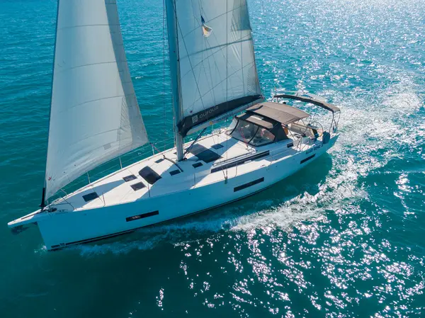Cassiopea - Dufour 530