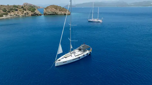 Elenor - Sun Odyssey 490