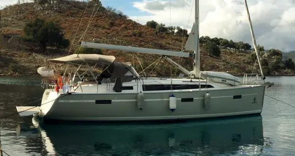 Almira - Bavaria Cruiser 37