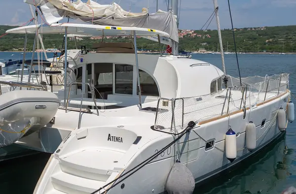 Atenea - Lagoon 380 S2