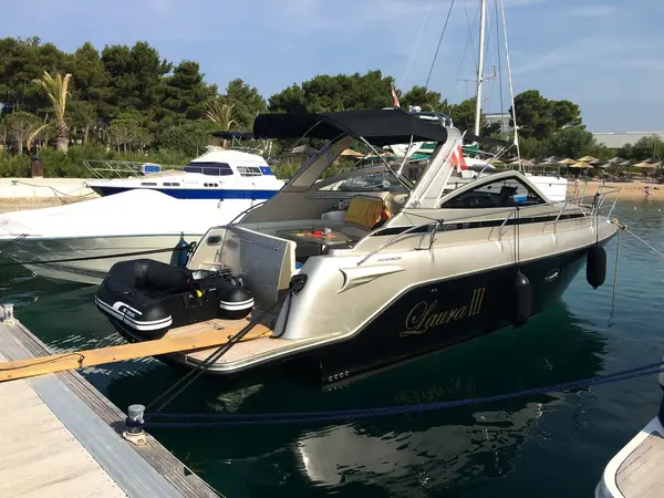 Laura III - Mirakul 30 Sport Open