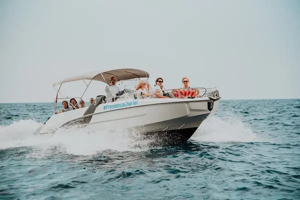 Beneath Flyer 7.7 Space Deck - Beneteau Flyer 7.7 Space Deck