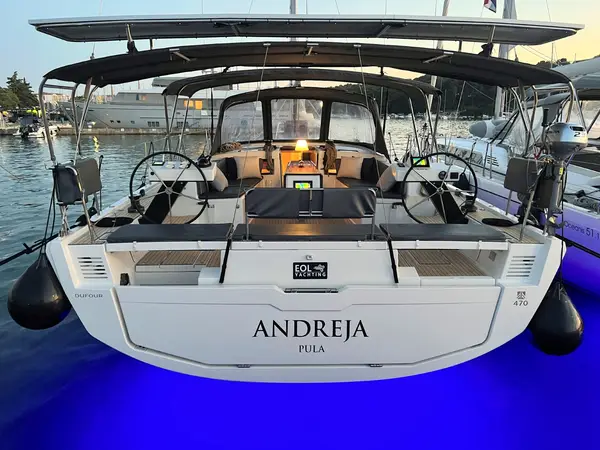 Andreja - Dufour 470