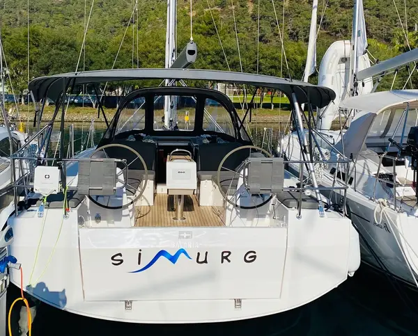 Simurg - Bavaria C38
