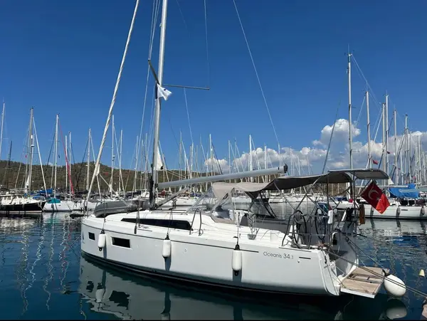 Sail Lynx - Oceanis 34.1