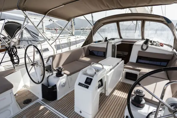 Irini - Sun Odyssey 440