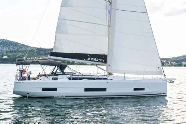 First Secret - Dufour 470