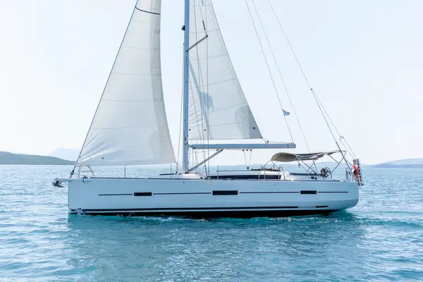 Dream Weaver - Dufour 460 GL