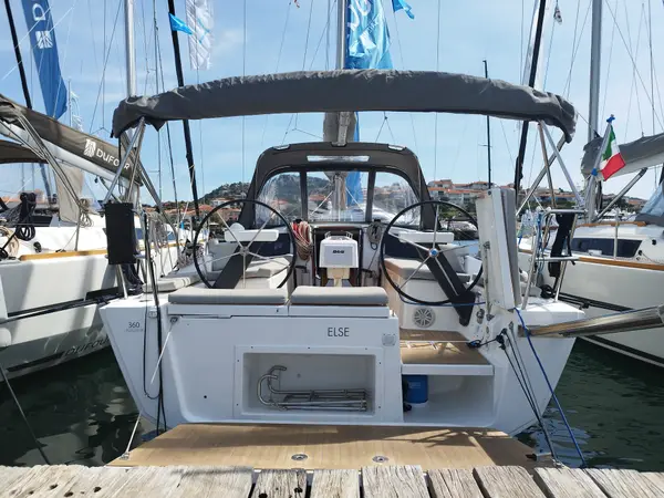 Else - Dufour 360 GL