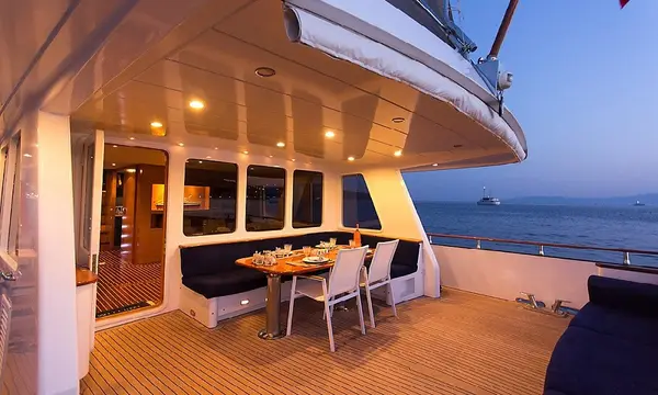 Troy Explorer - Trawler 77