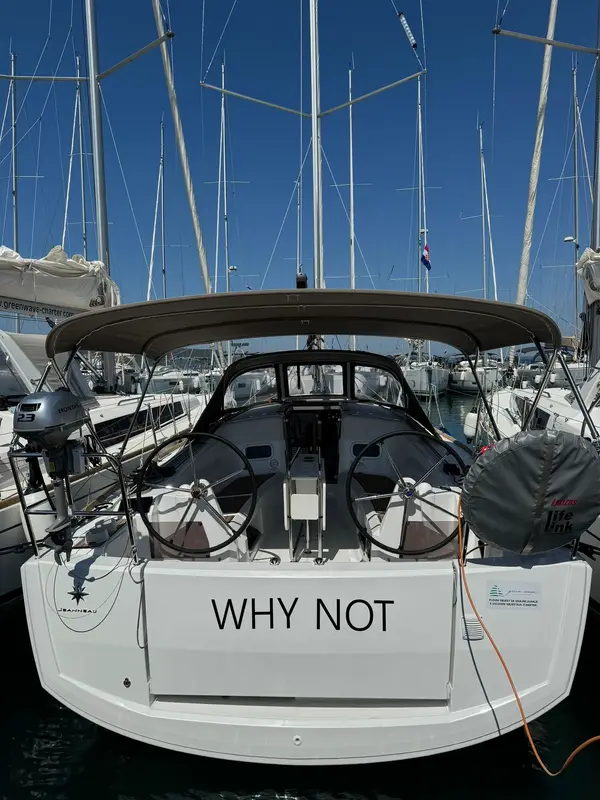 Why Not - Sun Odyssey 349