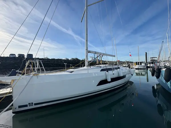 Rhapsody - Dufour 37
