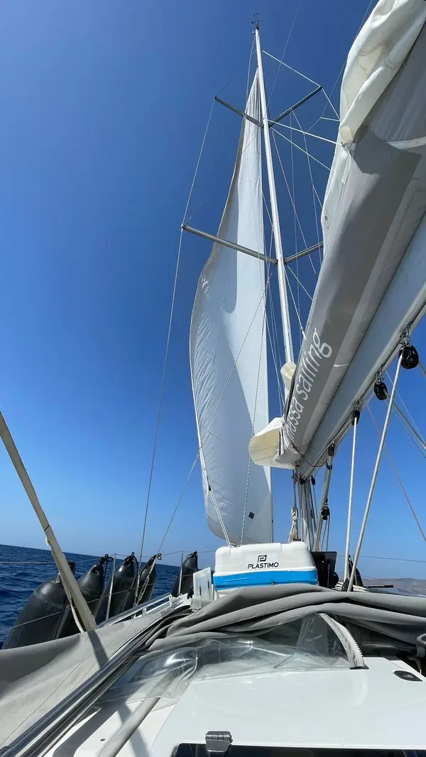 Avra - Hanse 458