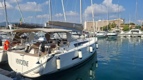 Ventotene - Dufour 430 GL