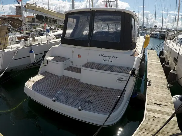 7 Happy Days - Marex 360 Cabriolet Cruiser