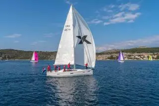 Cum Ventis - X4³