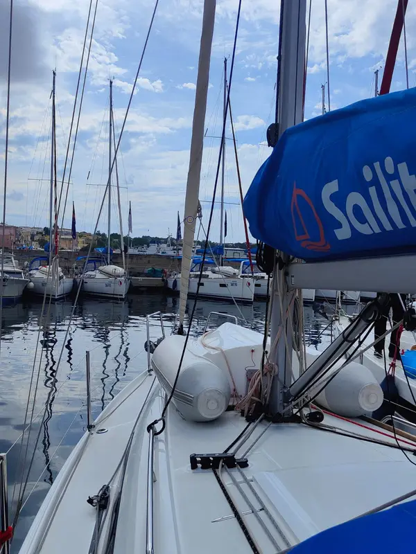 Amal - Oceanis 30.1