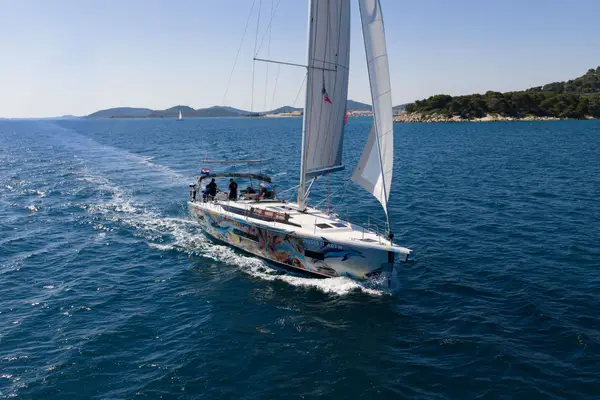 Art N - Bavaria C46