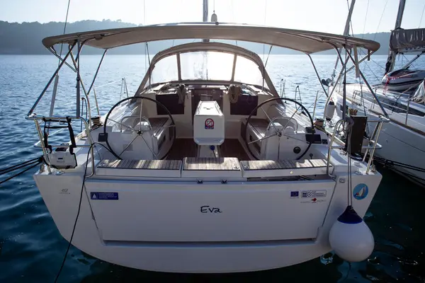 Eva - Dufour 412 GL