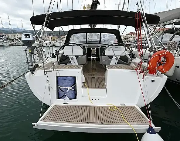 FoxTrot - Hanse 458