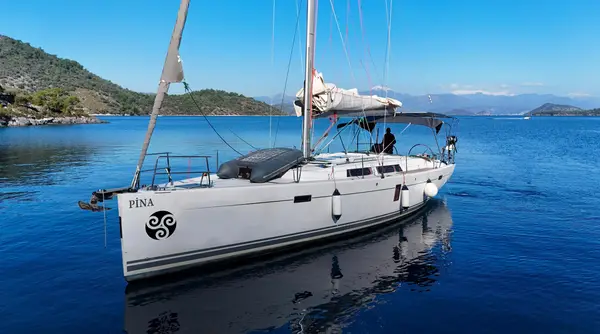 Pina - Hanse 445