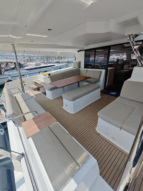 Caramita - Fountaine Pajot Elba 45