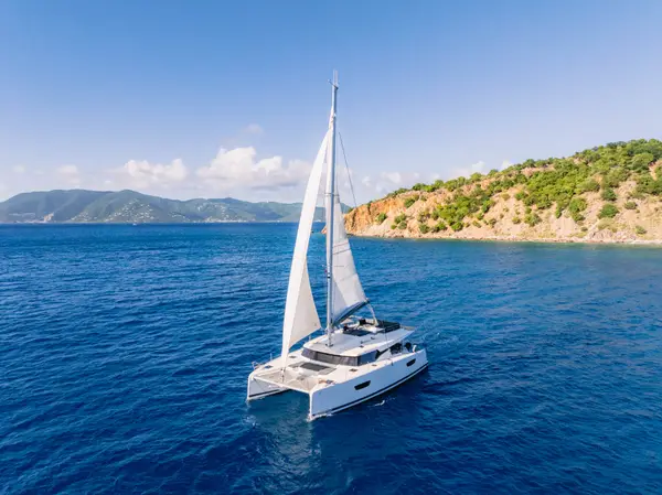 Detour - Fountaine Pajot Elba 45