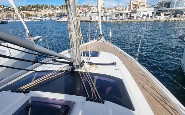 Skyline - Dufour 37