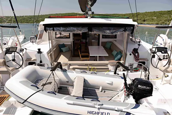 Motus - Nautitech 40 Open